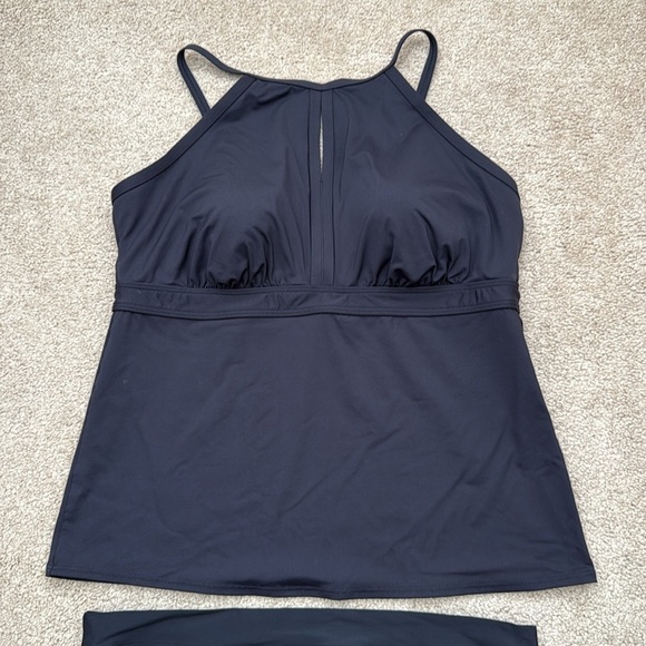 Lands' End Mock Neck High Waist Wireless Black Tankini & Bottom Swimsuit Set 18 - Picture 2 of 10